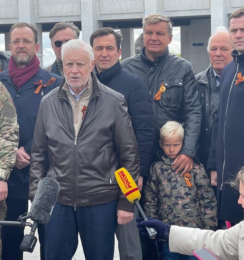 Сергей Миронов призвал казнить террористов и гнать из власти их родственников