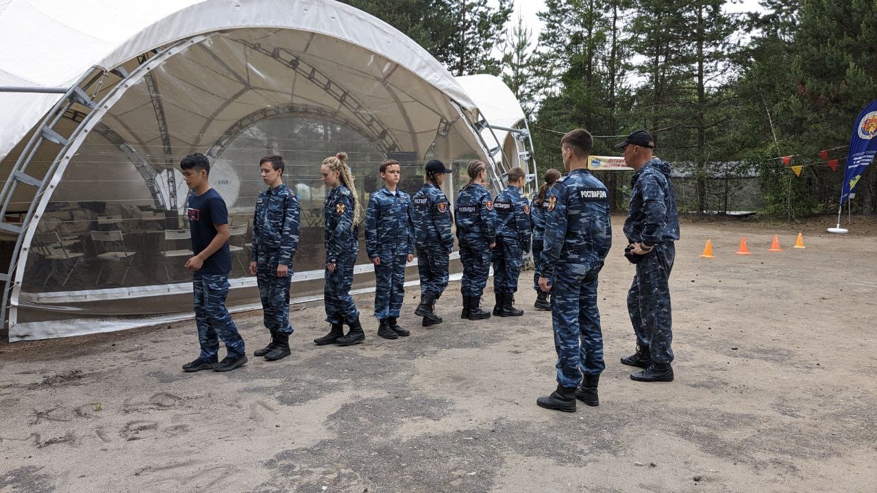 В Ярославской области открылся палаточный лагерь «Служить Отечеству – честь имею!»