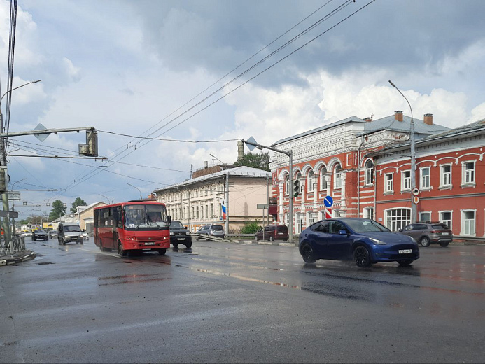 Здравствуйте, пробки: в Ярославле начался ремонт Московского проспекта