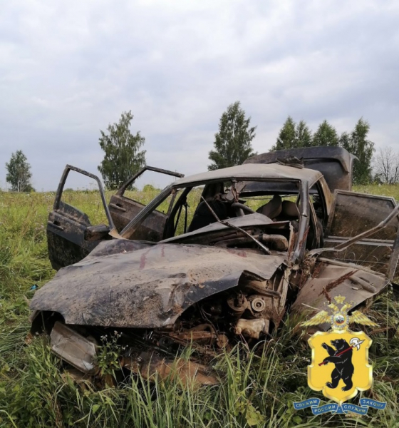 В Некрасовском районе подростки пострадали в ДТП с «перевертышем»