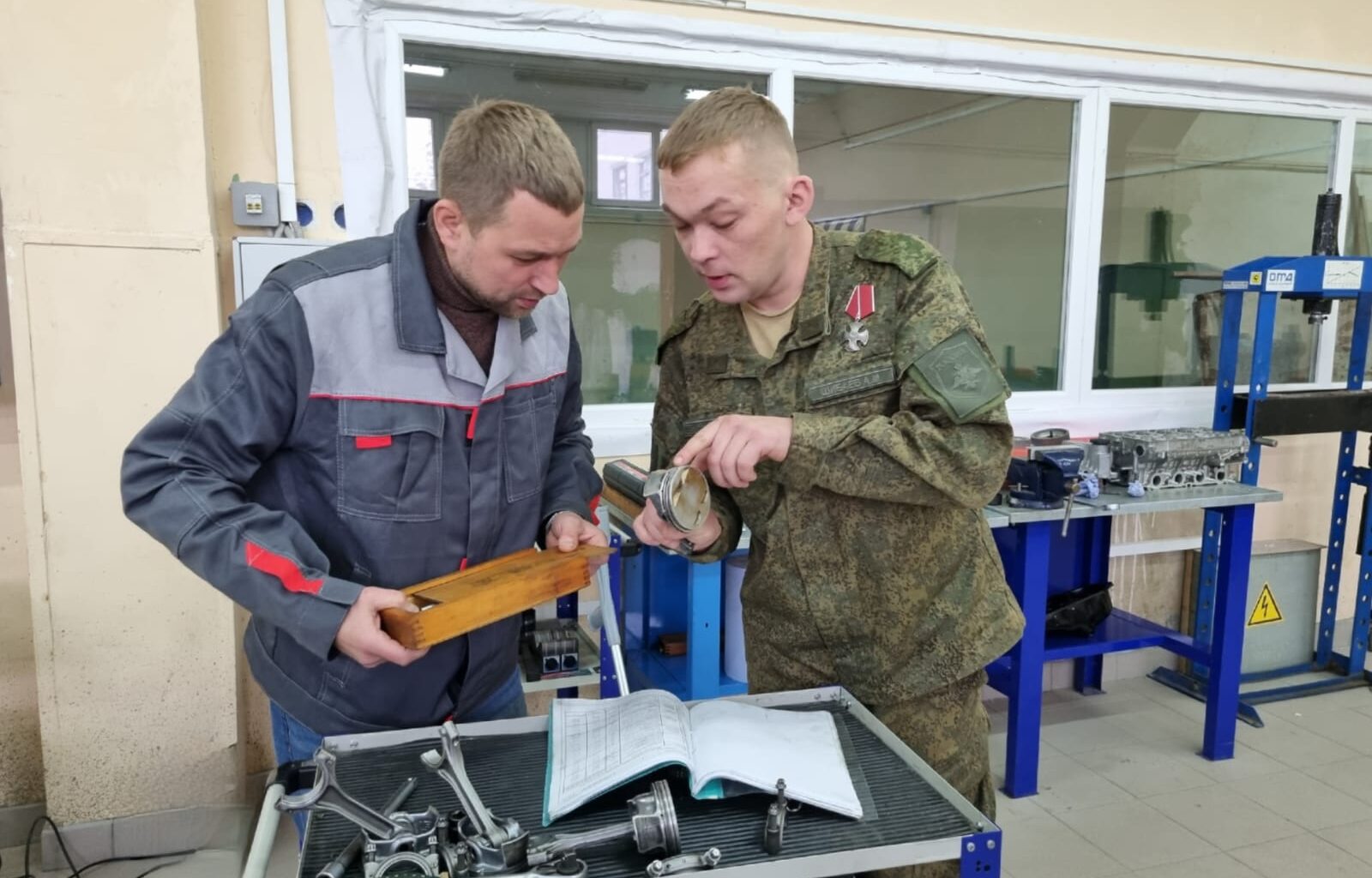 ​Участник СВО из Ярославля готовится к национальному чемпионату профмастерства «Абилимпикс»