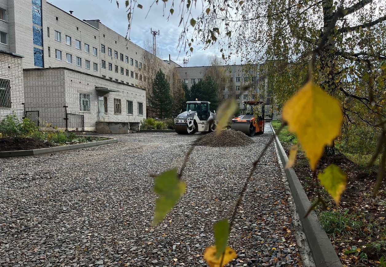 В Ярославской области отремонтированы подъезды к 240 соцучреждениям