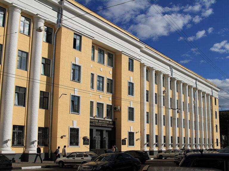 ​В Ярославской области иностранца впервые лишили гражданства РФ за неисполнение закона о воинской обязанности