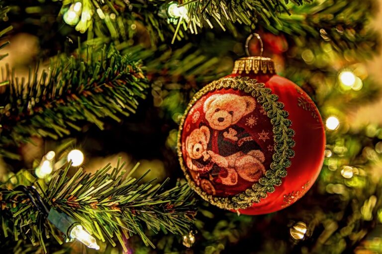 С наступающим Новым Годом!