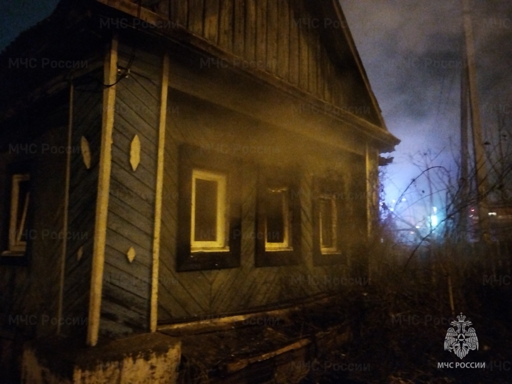 Под Ярославлем горел частный дом