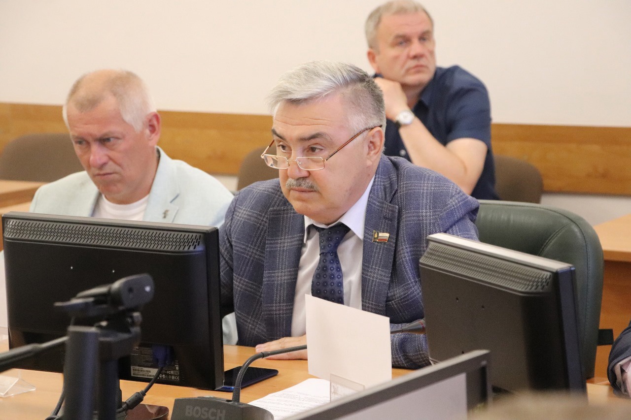 Анатолий Каширин выступил против голосования по оплате проезда в Ярославле