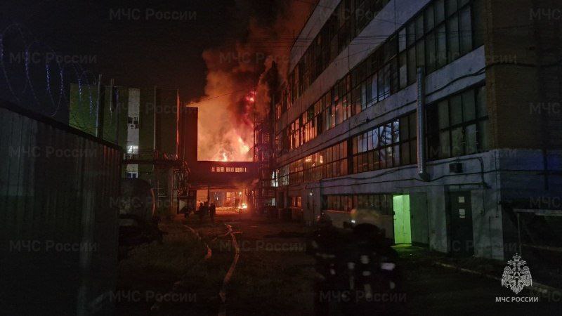 Прокуратура организовала проверку по факту пожара на ярославском предприятии