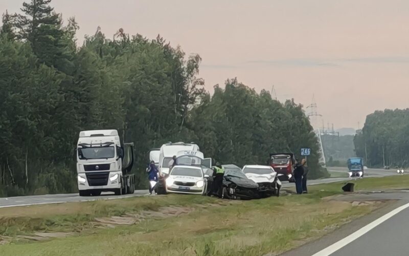 В Ярославской области в ДТП на федеральной трассе погиб водитель «Ниссана»