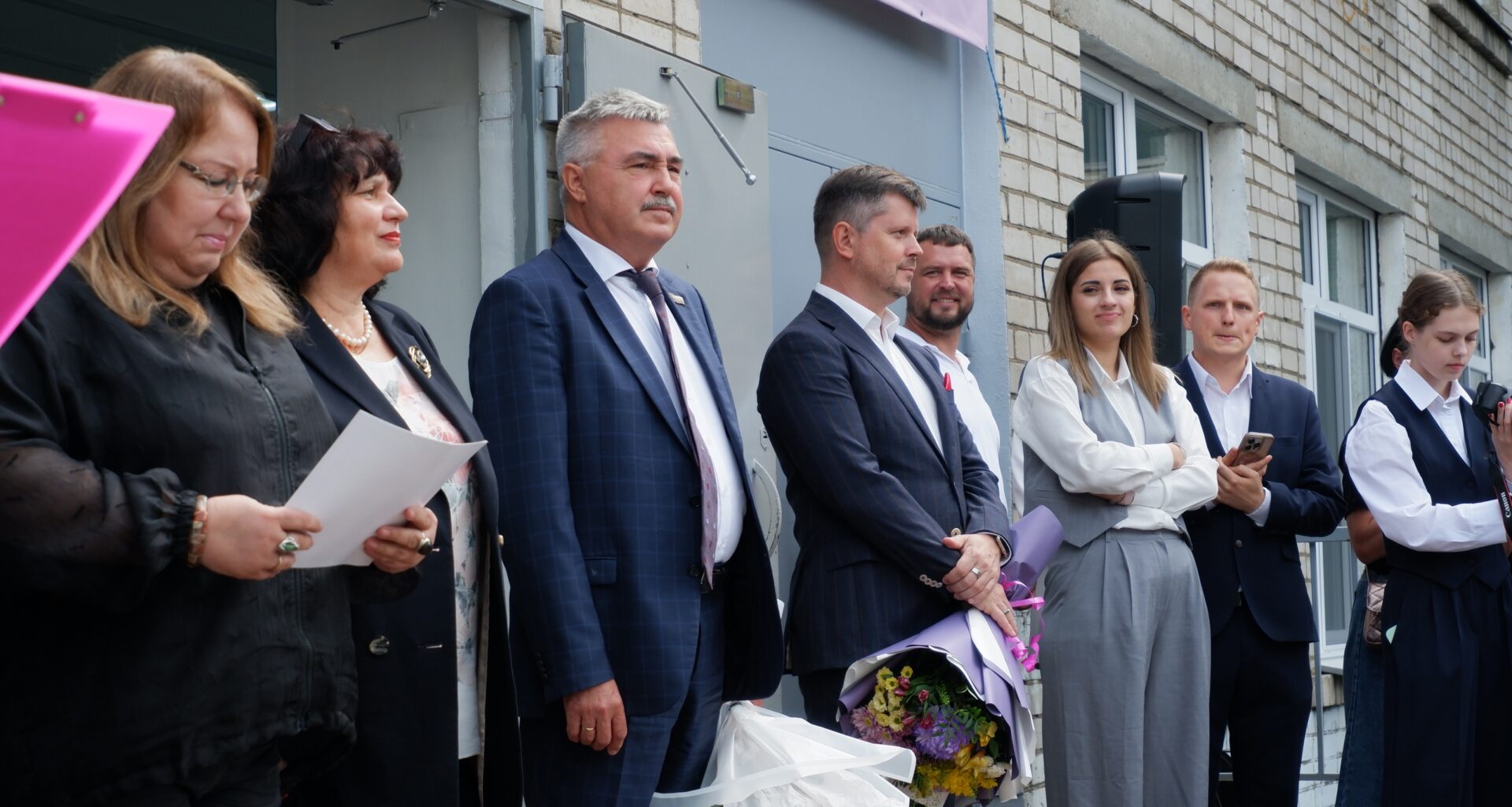 Анатолий Каширин поздравил ярославских первоклассников с Днем знаний