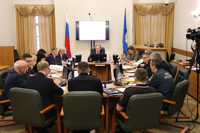 В Ярославле обсудили проведение новогодних и рождественских мероприятий