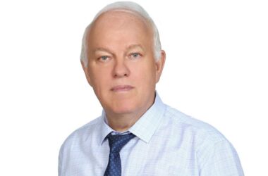 К лидеру ярославской «Справедливой России» люди готовы лететь на самолете