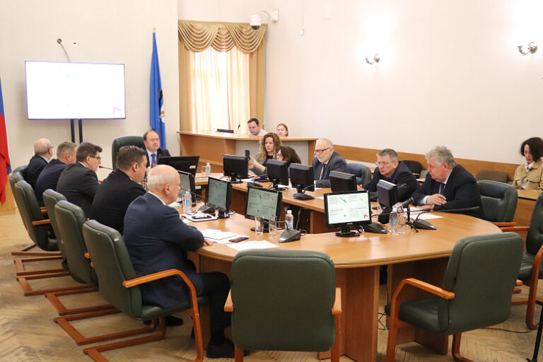 Аттракционы в парках Ярославля появятся к лету