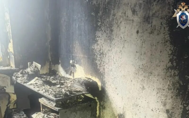 По факту гибели мужчины при пожаре в Ярославле организована доследственная проверка