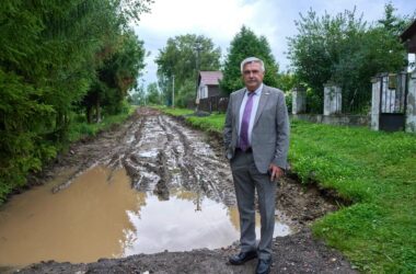 Конь не валялся: секретарь Бюро Совета ярославской «Справедливой России» о благоустройстве Тутаева