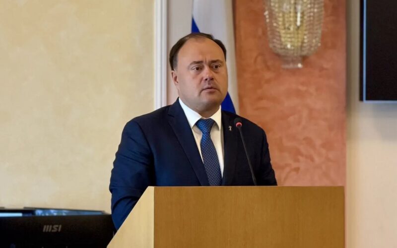 Мэр Ярославля досрочно покинул свой пост
