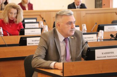 Секретарь Бюро Совета регионального отделения «Справедливой России» возмущен полумиллионной зарплатой мэра Ярославля