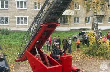 В Переславле-Залесском пожарные спасли 7 человек и эвакуировали 20 жильцов
